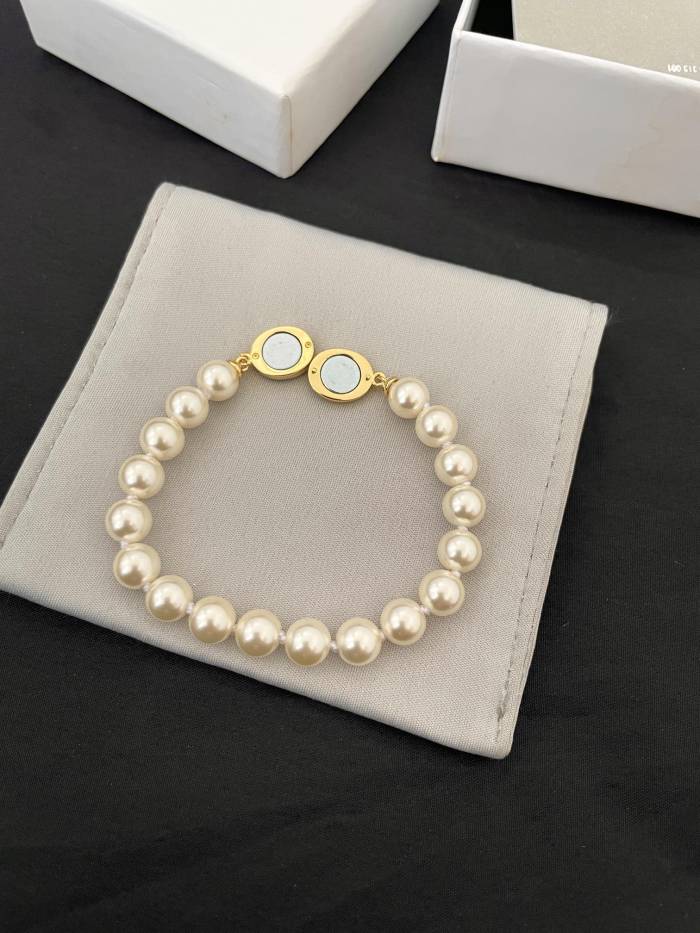 Jewelry vivienne westwood 17