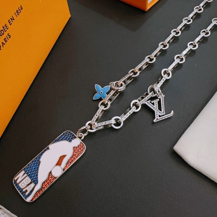 Jewelry Louis Vuitton 68