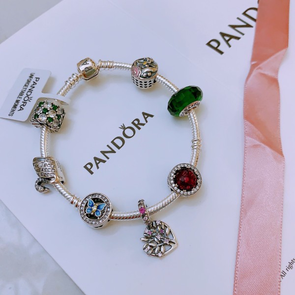 Jewelry pandora 84