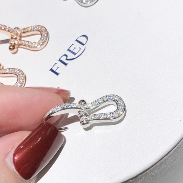 Jewelry fred 8