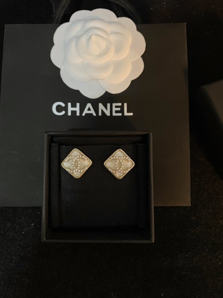 Jewelry Chanel 379