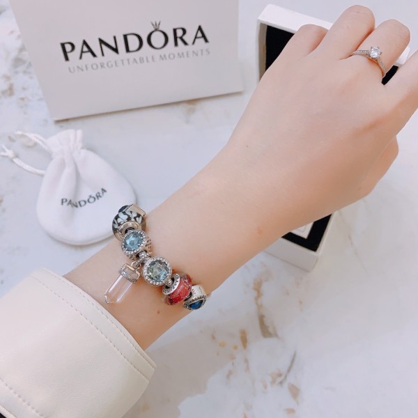 Jewelry pandora 76