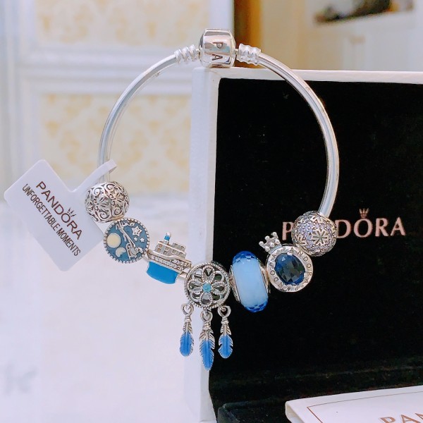Jewelry pandora 81