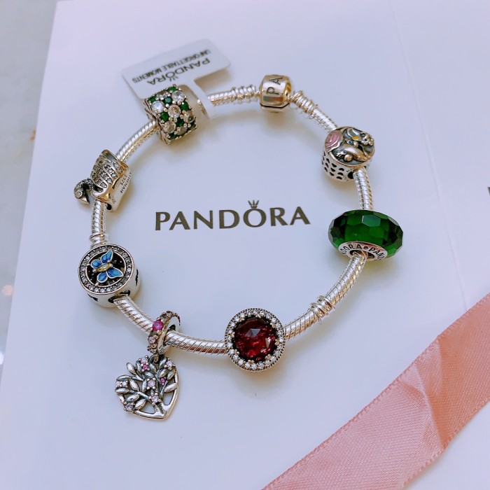 Jewelry pandora 84