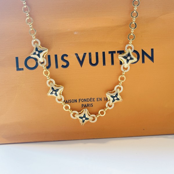Accessories Louis Vuitton 51