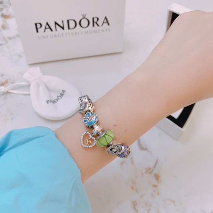 Jewelry pandora 83