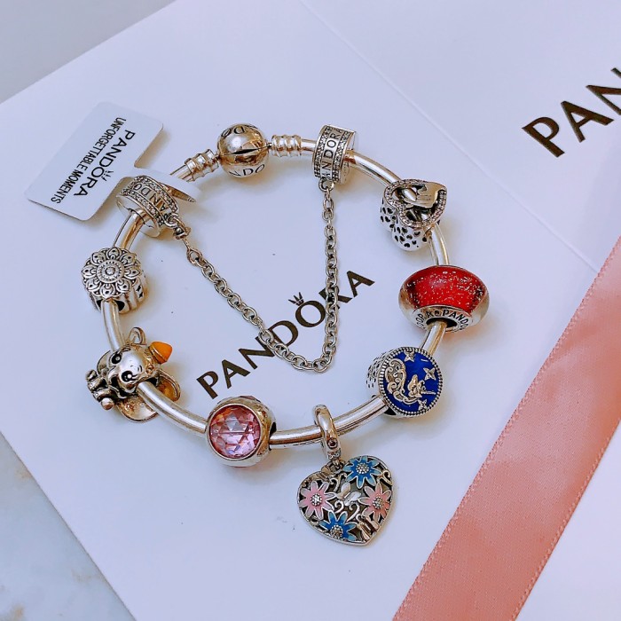 Jewelry pandora 77