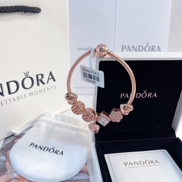 Jewelry pandora 70