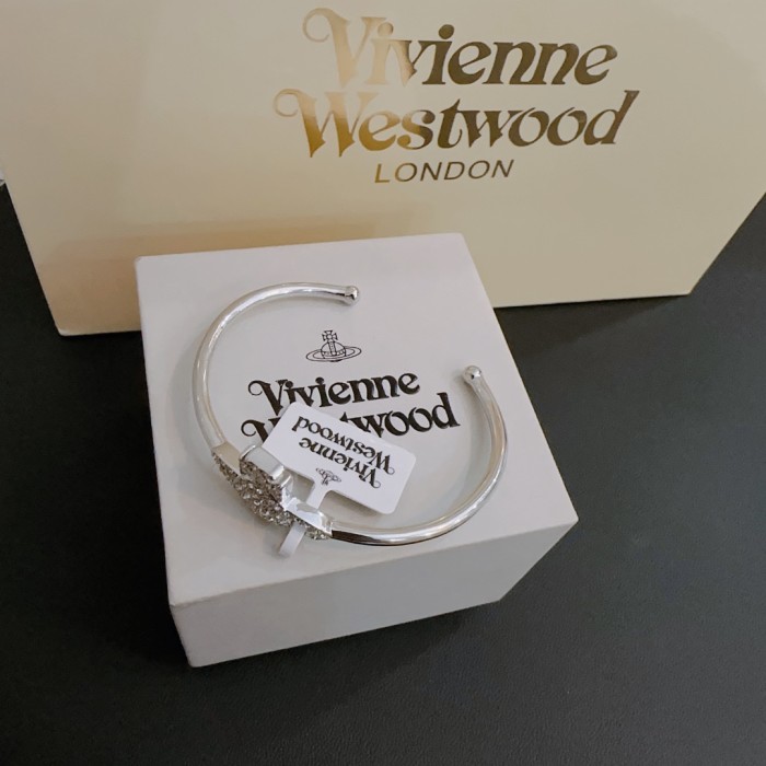 Jewelry vivienne westwood 27