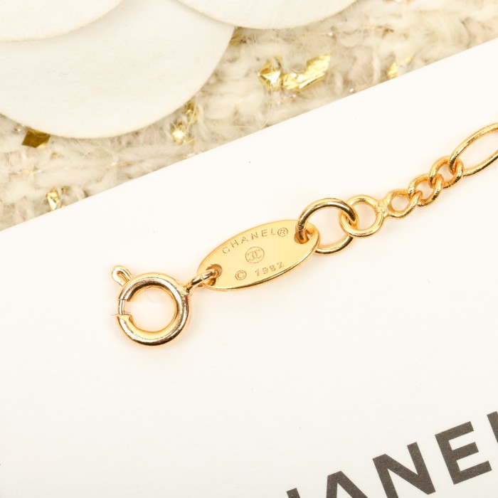 Jewelry Chanel 411
