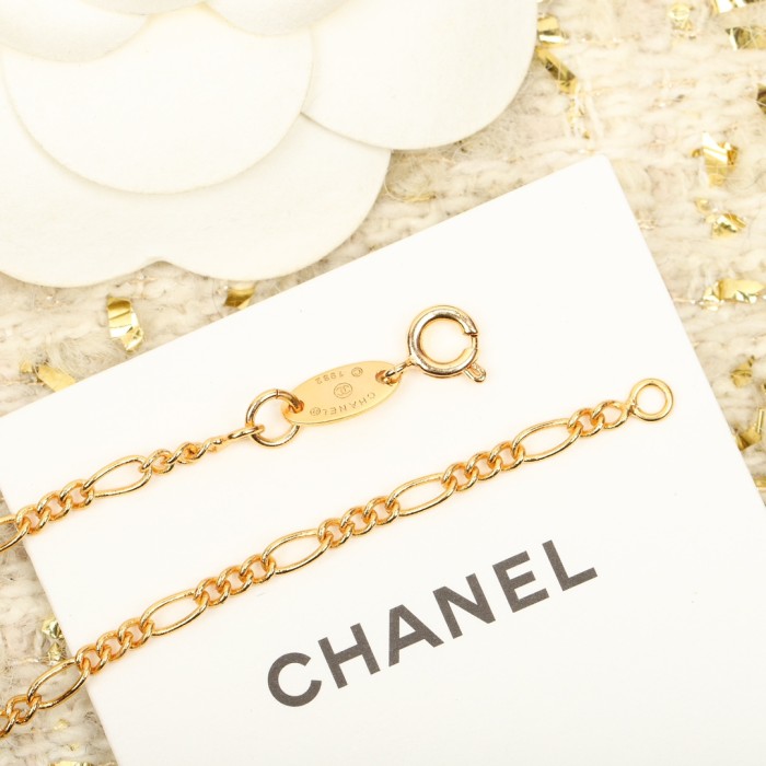 Jewelry Chanel 411