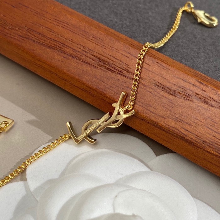 Jewelry yves saint laurent 46