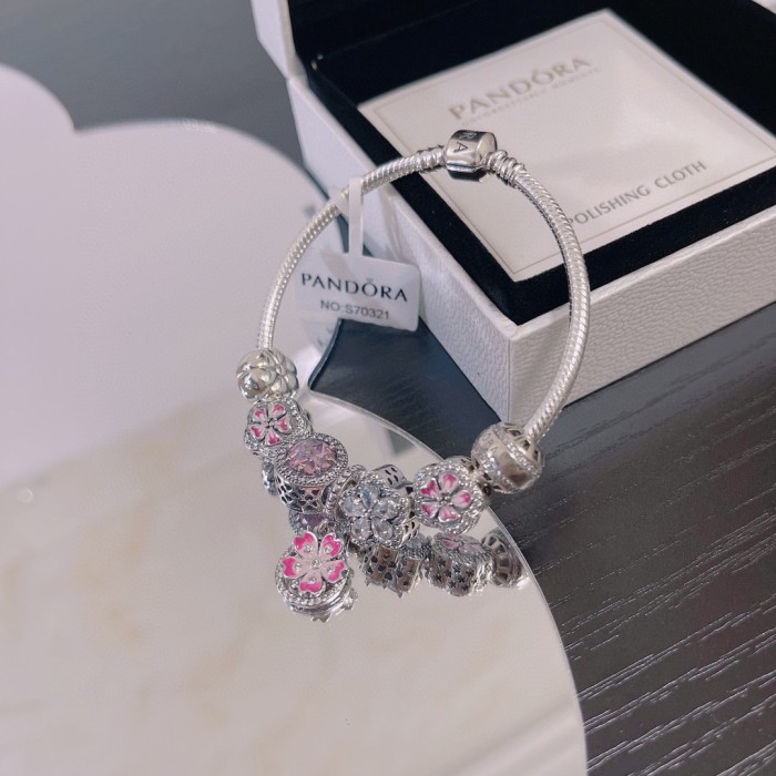 Jewelry pandora 96
