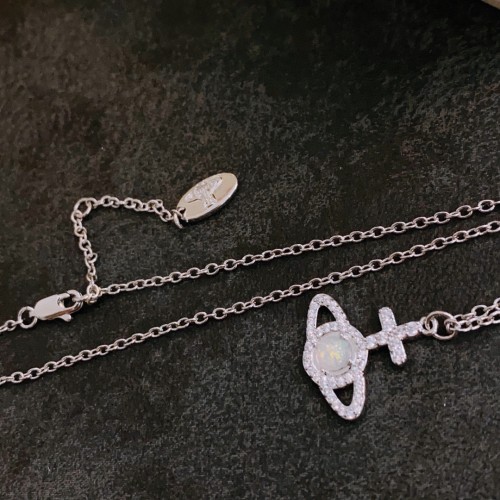 Jewelry vivienne westwood 32