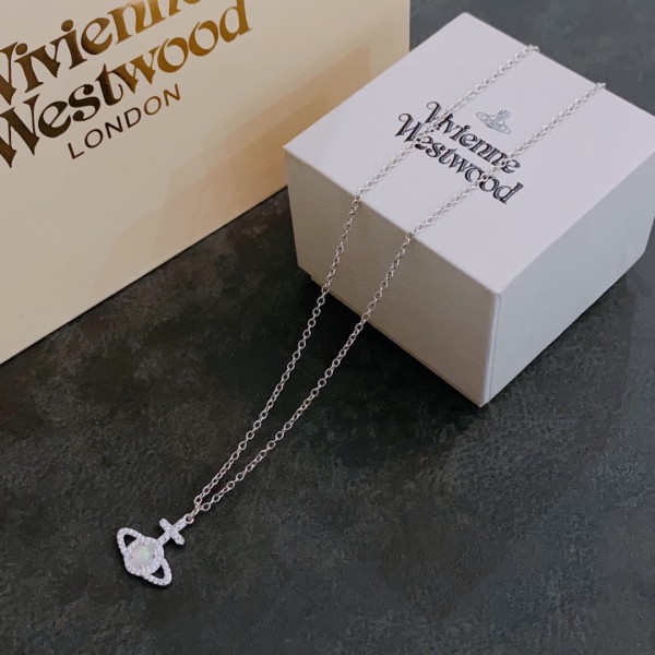 Jewelry vivienne westwood 32
