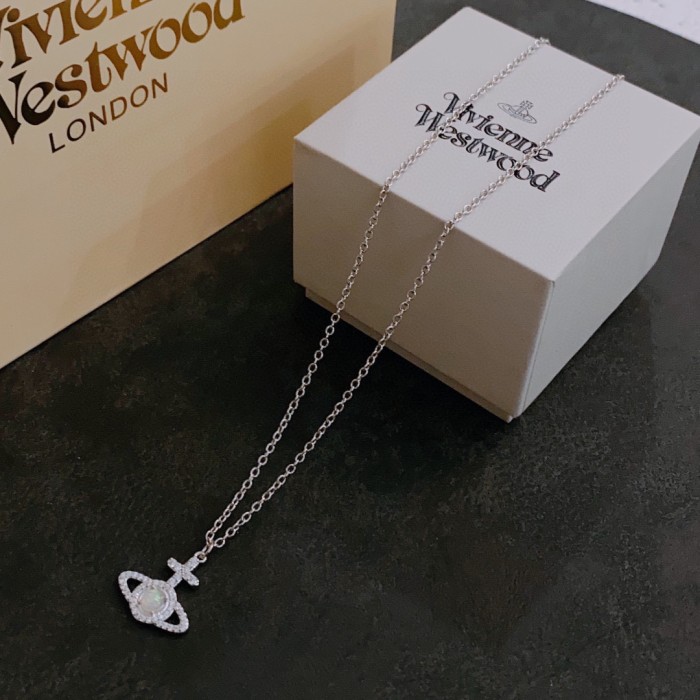 Jewelry vivienne westwood 32