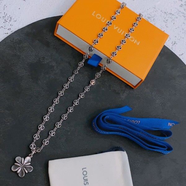 Jewelry Louis Vuitton 71