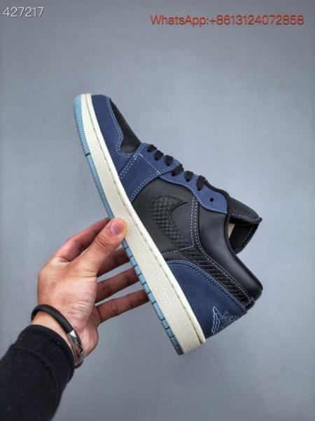 Jordan 1 Low Midnight Navy