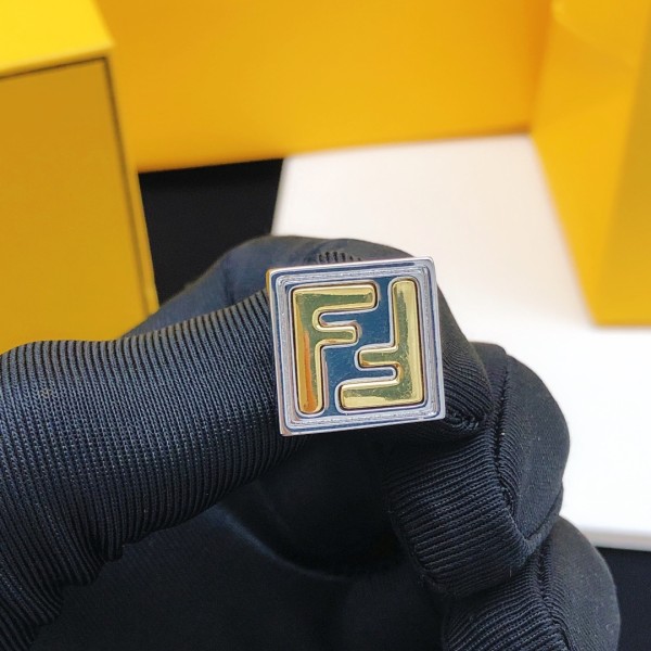 Jewelry FENDI 20
