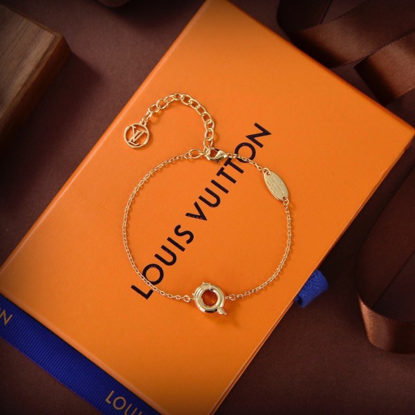 Jewelry Louis Vuitton 90