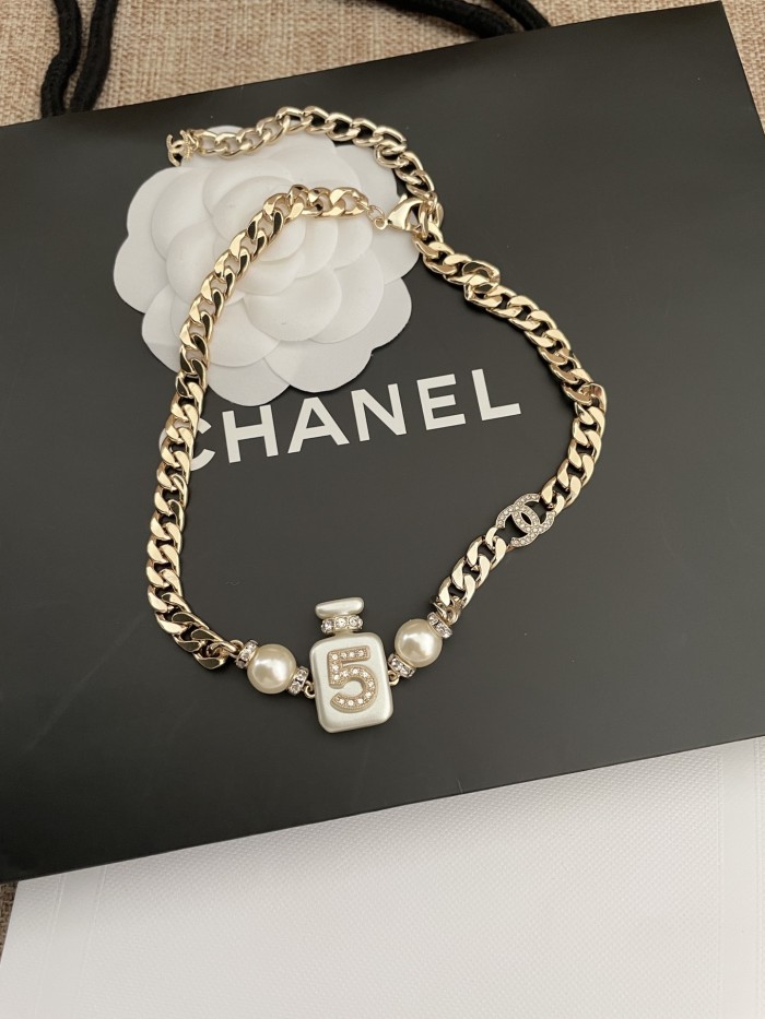 Jewelry Chanel 589