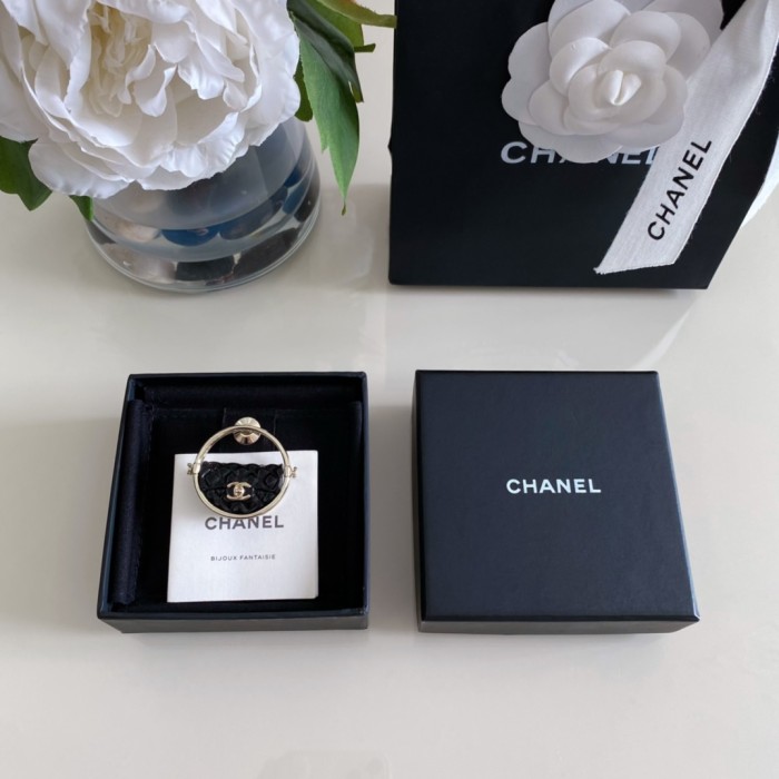 Jewelry Chanel 575
