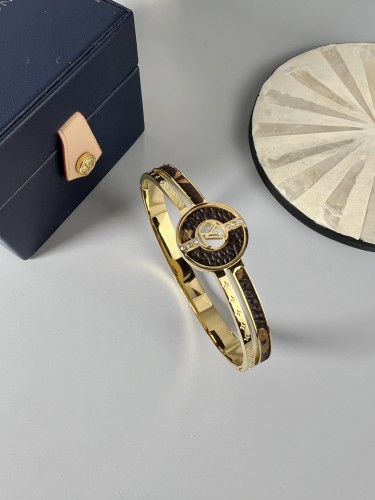 Jewelry Louis Vuitton 84