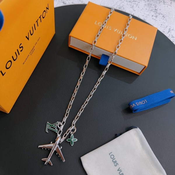 Jewelry Louis Vuitton 76
