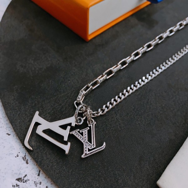 Jewelry Louis Vuitton 86