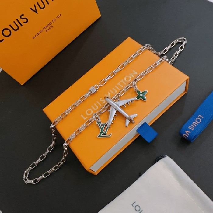 Jewelry Louis Vuitton 76