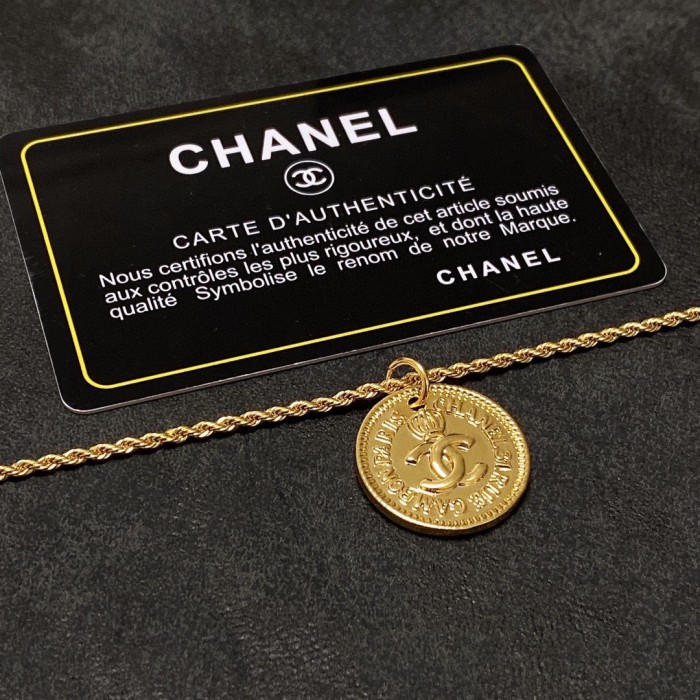 Jewelry Chanel 551