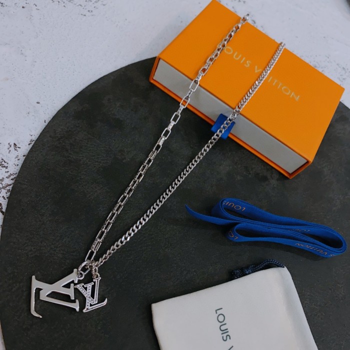 Jewelry Louis Vuitton 86