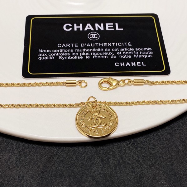 Jewelry Chanel 551