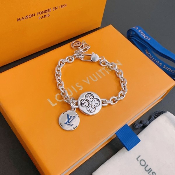 Jewelry Louis Vuitton 80