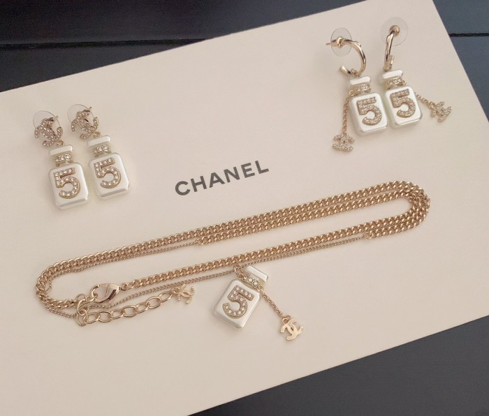 Jewelry Chanel 590