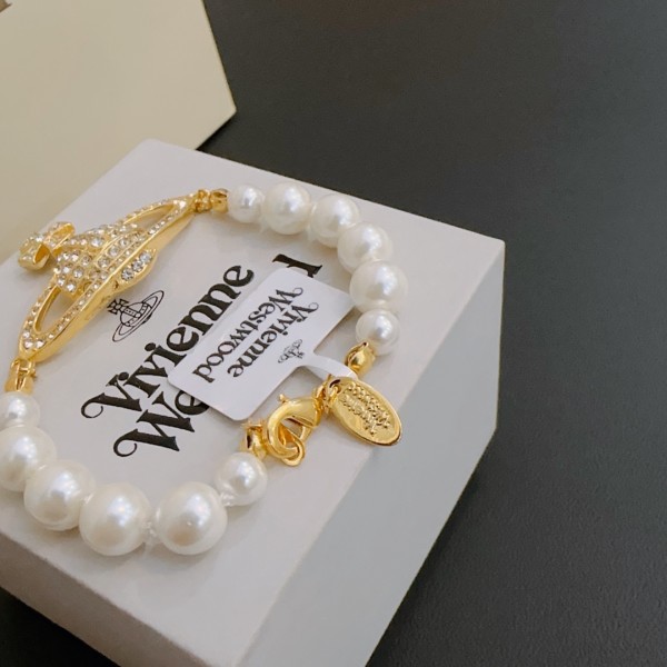 Jewelry vivienne westwood 36