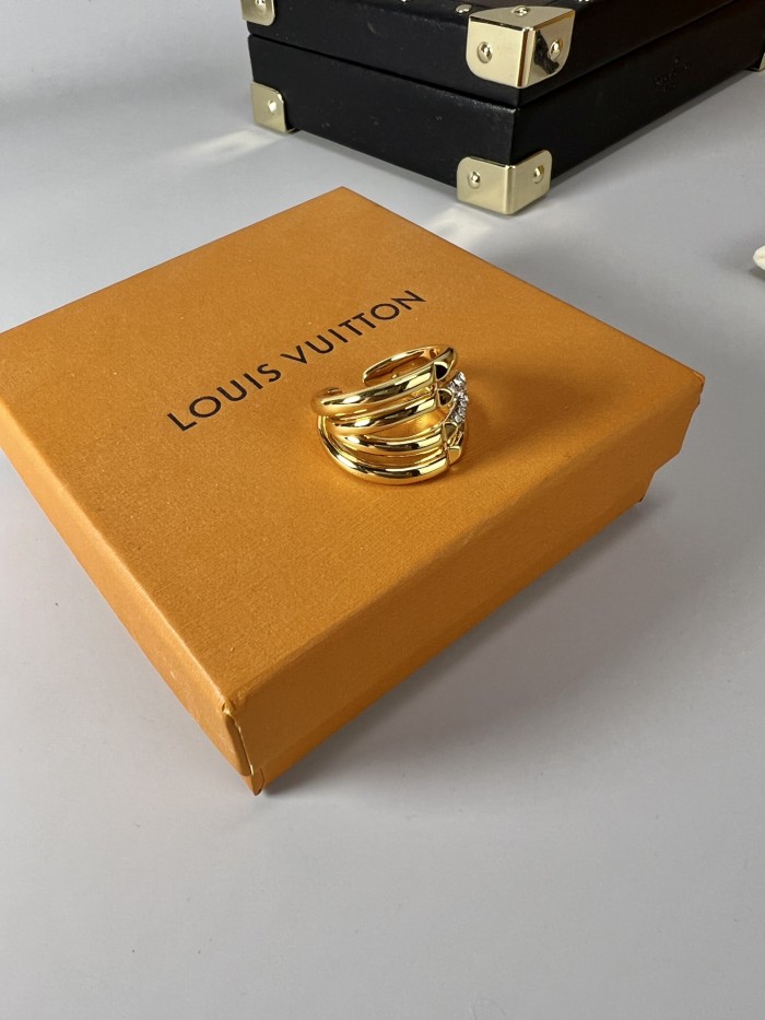 Jewelry Louis Vuitton 95