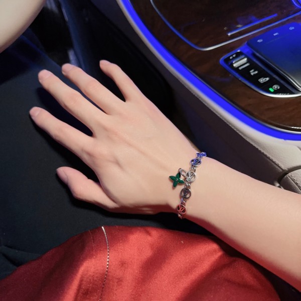 Jewelry Louis Vuitton 79