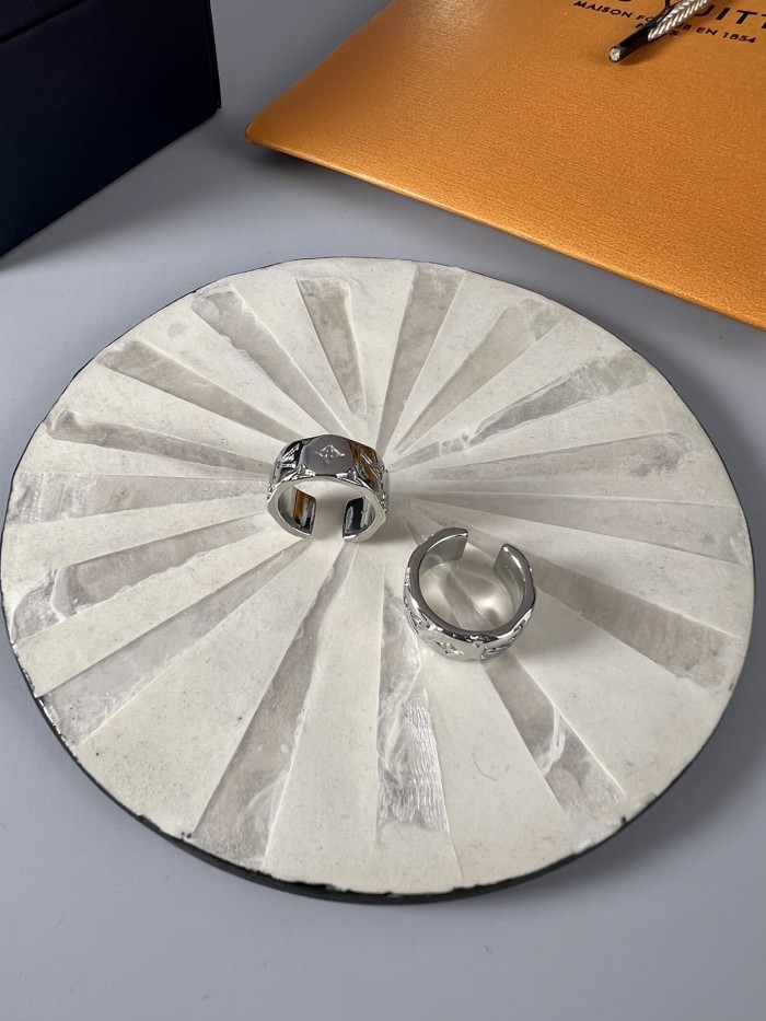 Jewelry Louis Vuitton 83