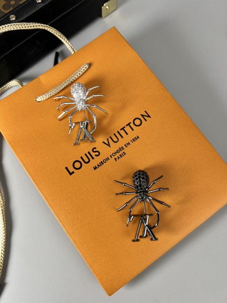 Jewelry Louis Vuitton 99