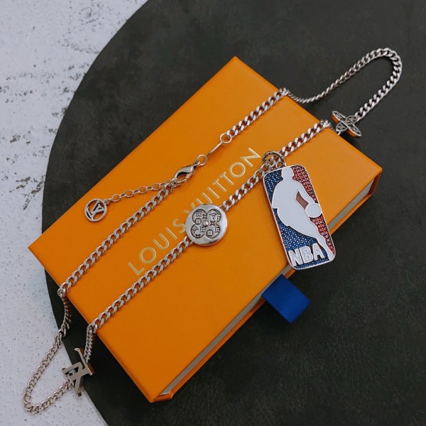 Jewelry Louis Vuitton 87