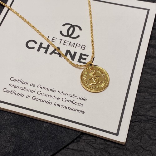 Jewelry Chanel 551