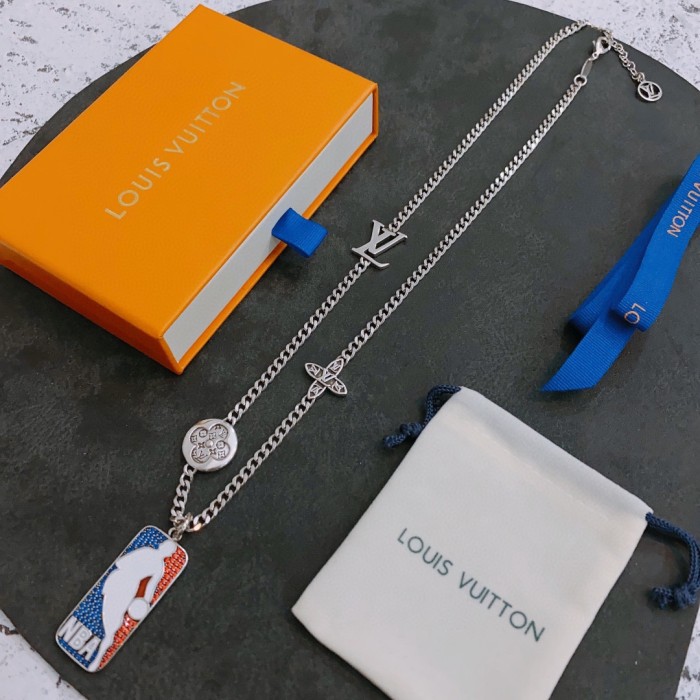 Jewelry Louis Vuitton 87