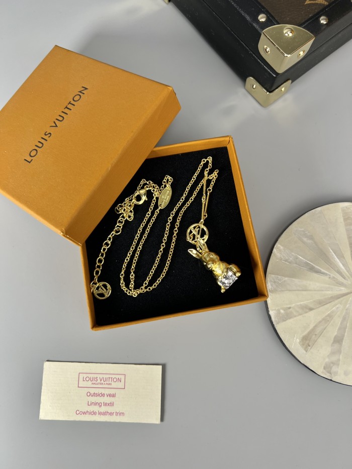 Jewelry Louis Vuitton 100