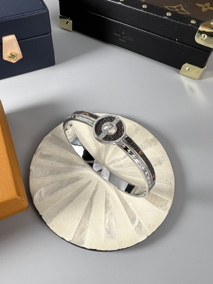 Jewelry Louis Vuitton 84