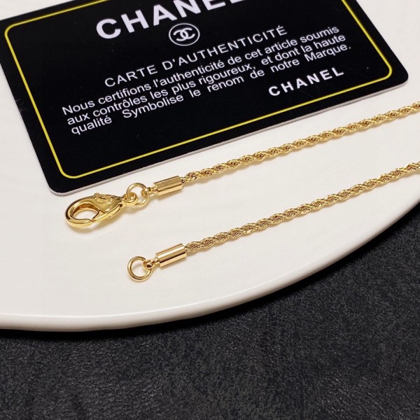 Jewelry Chanel 551