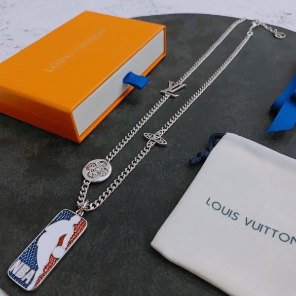 Jewelry Louis Vuitton 87