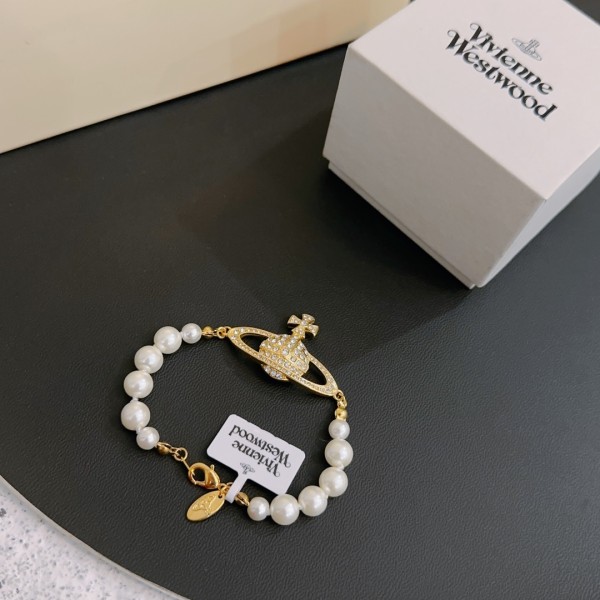 Jewelry vivienne westwood 36