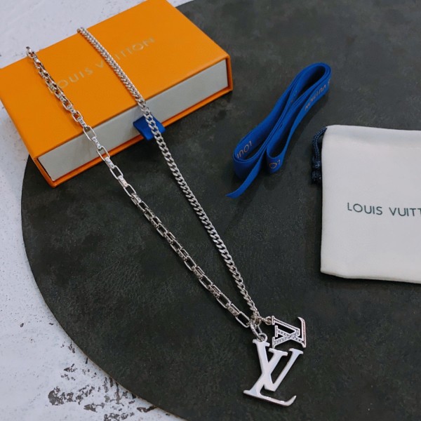 Jewelry Louis Vuitton 86