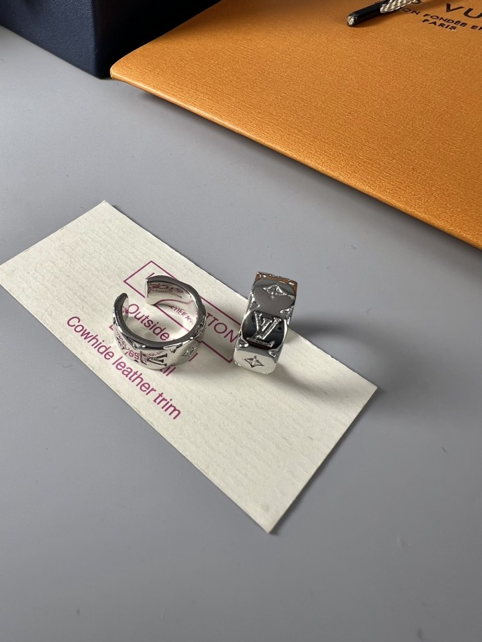 Jewelry Louis Vuitton 83